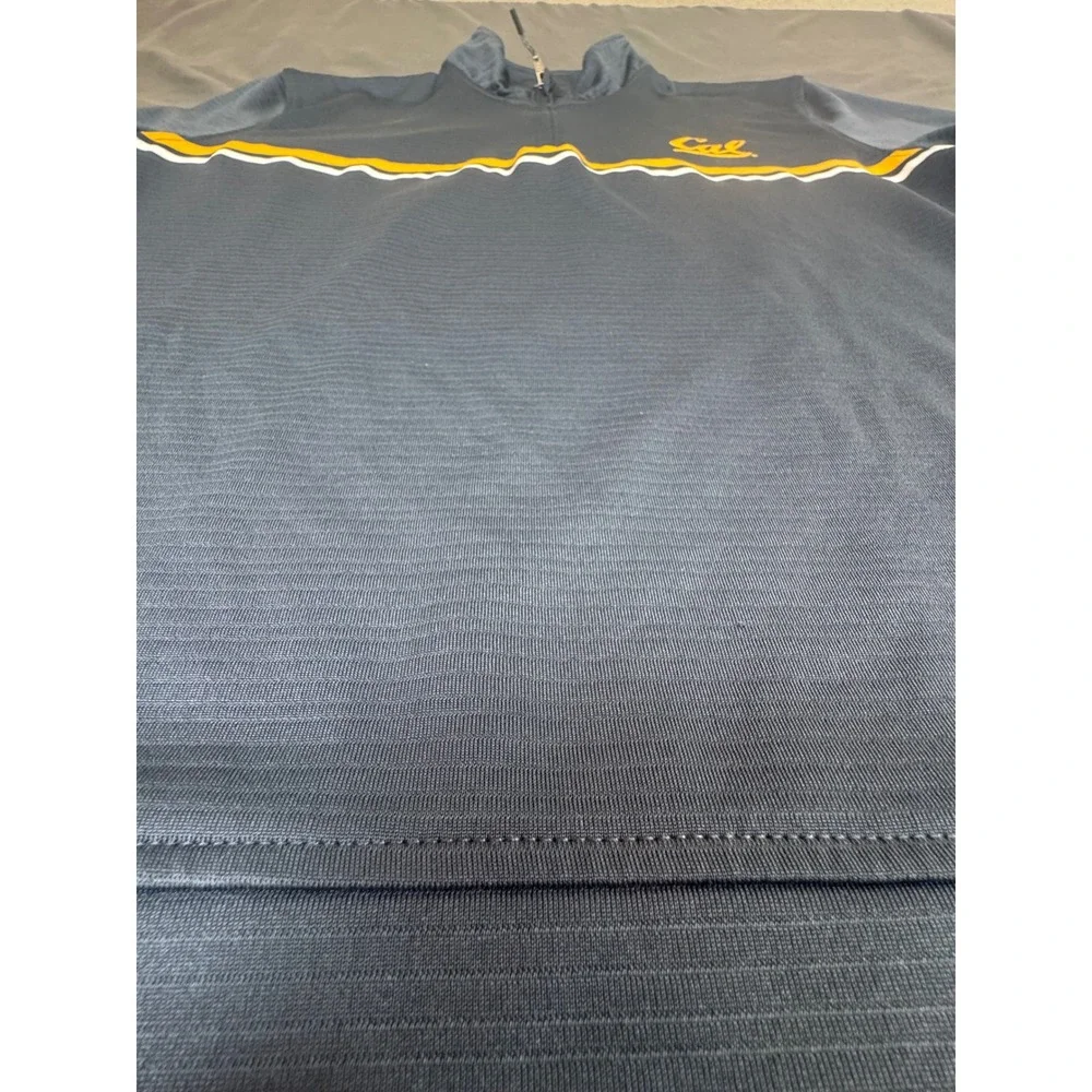 Champion Cal Berkeley Mens Medium Quarter Zip Pullover Grey Athletic Performance